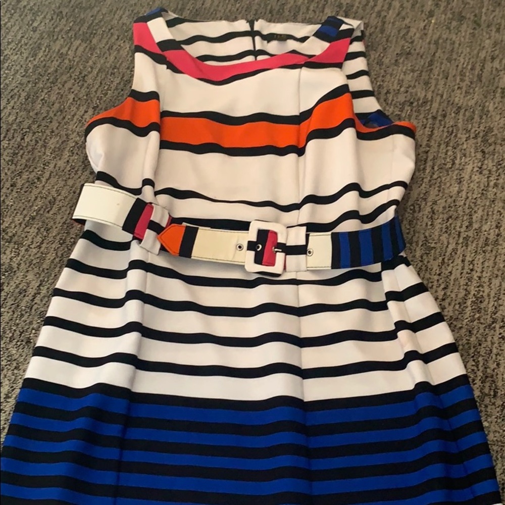 ILE New York size 14 multicolor dress